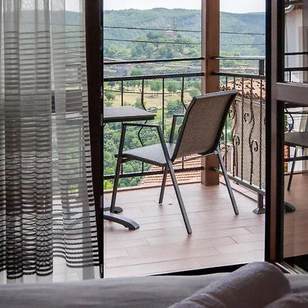 Villa Family House Atanasovi *